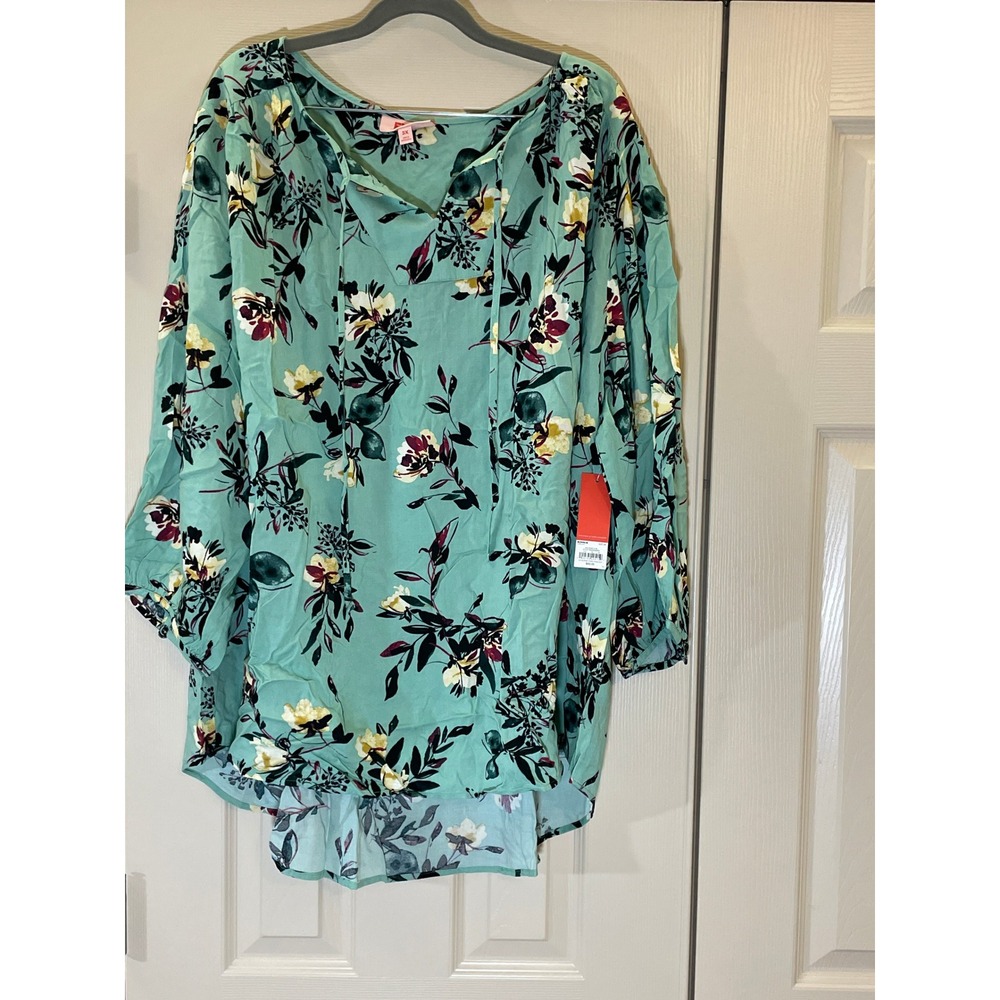 Evri Blouse Womens 3X Mint Green NWT Floral 3/4 Sleeve Split Neck Boho Challis